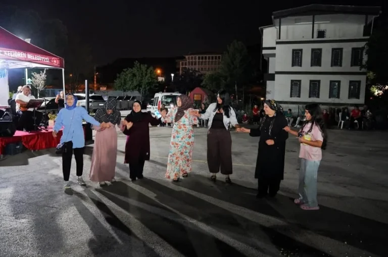 Bağlum Mesire Alanı’nda park konseri coşkusu yaşandı