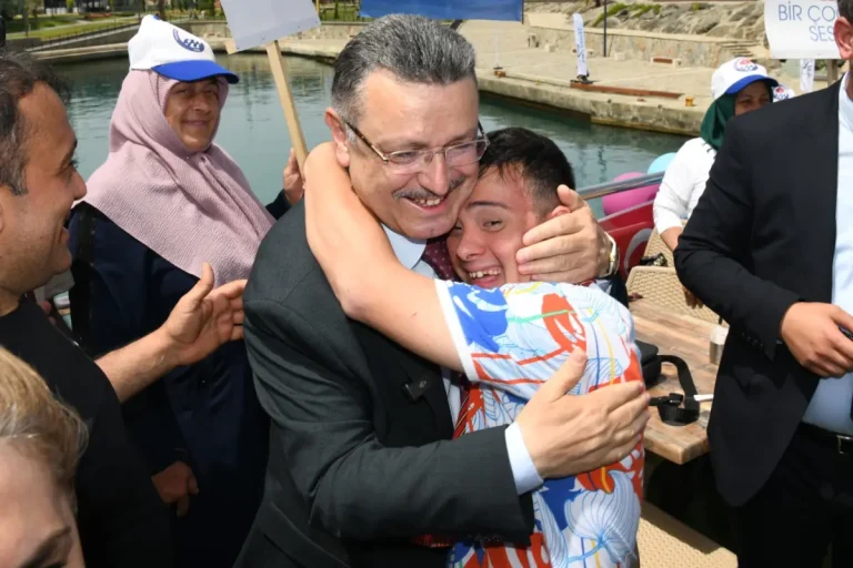Büyükşehir’den Trabzon’da engelleri kaldıran şenlik