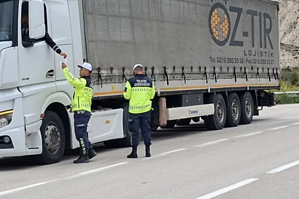 Yaklaşan Kurban Bayramı dolayısıyla yollarda denetimler artırıldı
