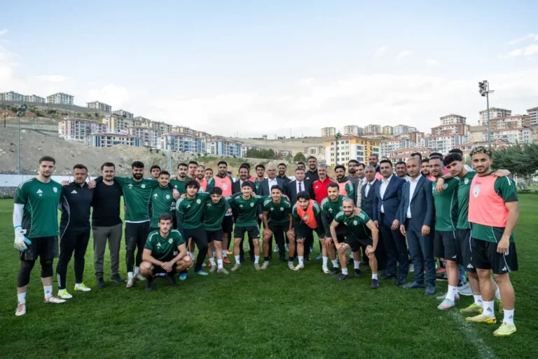 Başkan Er’den Malatya Yeşilyurtspor’a moral ziyareti