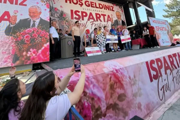 Gül festivali’nde spor şöleni