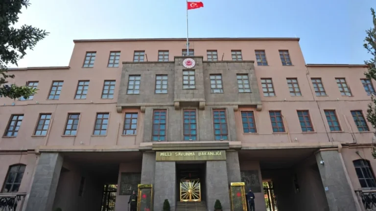 MSB’den Kıbrıs mesajı: Hak ve güvenlikten taviz yok
