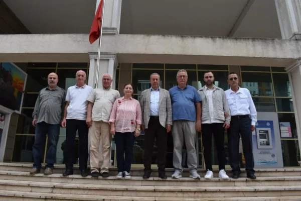 Pazar’da CHP’den istifa eden isimler Yeni Partiye katıldı