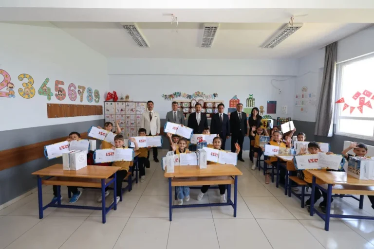 Hatay Samandağ’da karne sevinci