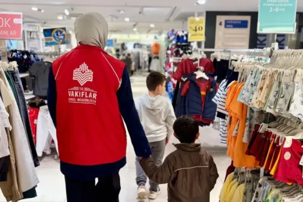 Ankara Vakıflar Bölge Müdürlüğü 5 ilde 1500 ihtiyaç sahibi çocuğa yardım ulaştırdı