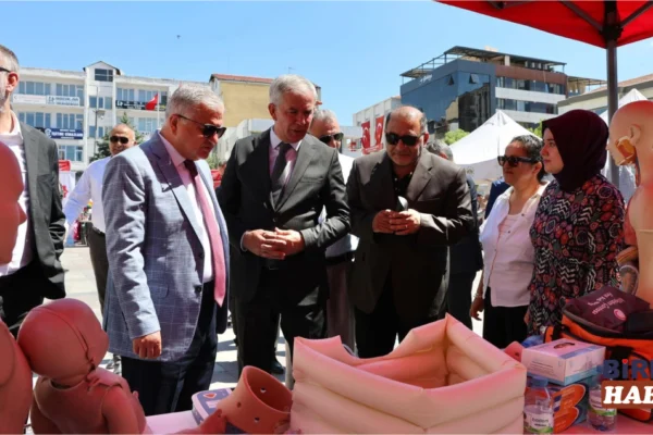 Aksaray’da Üreten Gençler Projelerini Tanıttı