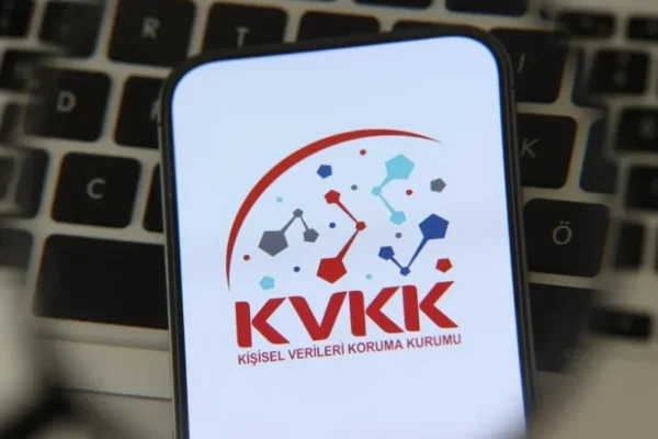 KVKK’dan “80’ler” yapay zekâ akımlarına karşı dijital mahremiyet uyarısı