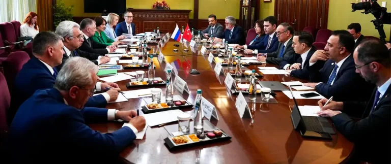 Bakan Kurum’dan Rusya’da Cop31 Diplomasisi