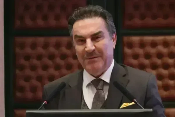 Prof. Dr. Zakir Avşar: “AK Parti ve iştişare geleneği”