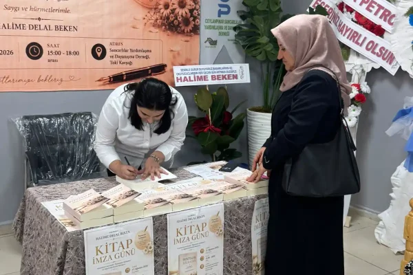 14 Yaşındaki Öğrenci, İkinci kitabını yazdı