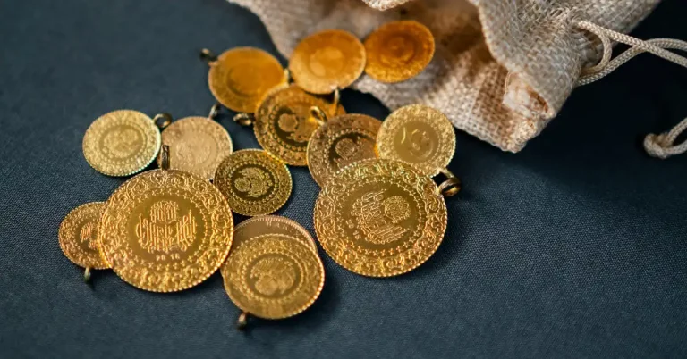 Altında yön aşağı döndü: Gram altın 6 bin 592 lira