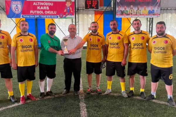 Kars’ta Müftülükler Arası Futbol Turnuvası’nda Şampiyon Kağızman Müftülüğü oldu