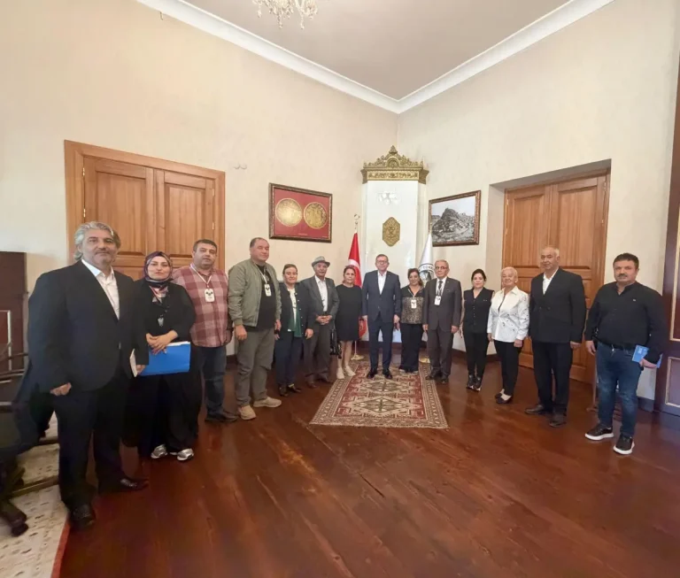 Kars Valisi Ziya Polat’tan makamına kabul