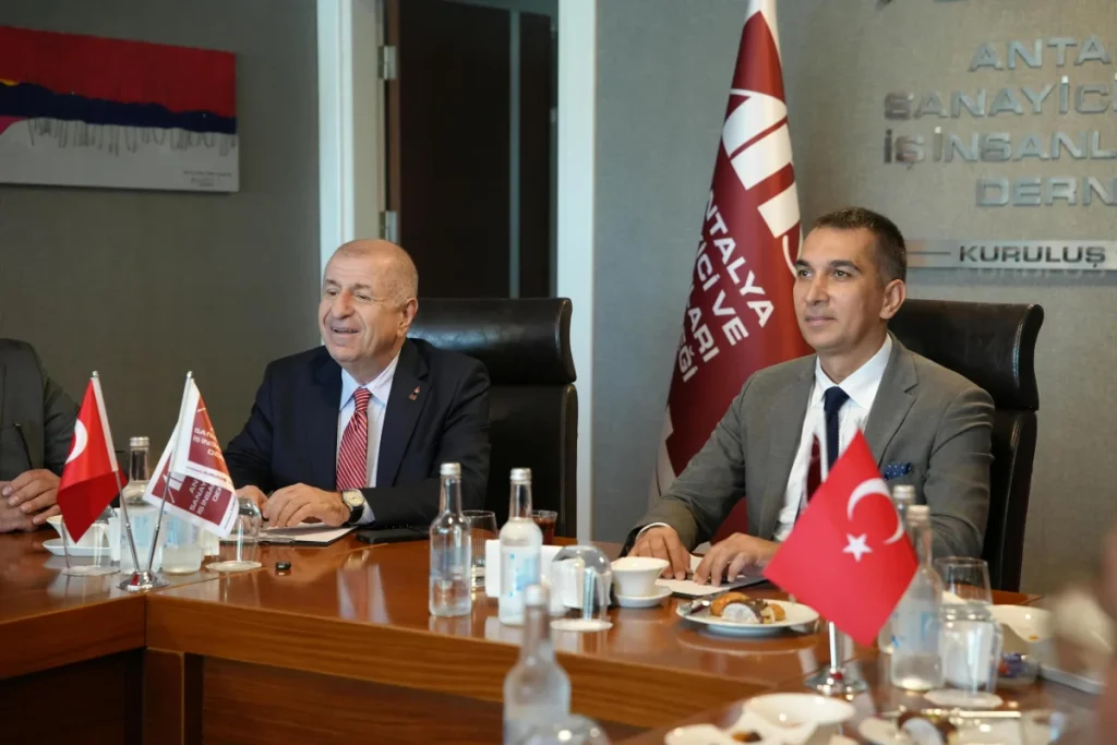 Ümit Özdağ Ansiad’ a nezaket ziyaretinde bulundu