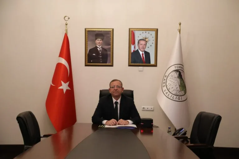 Kars Valisi Ziya Polat 19 Mayıs Atatürk’ü Anma, Gençlik ve Spor Bayramı mesajı