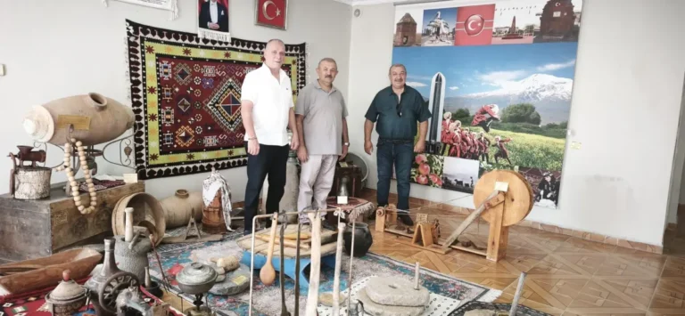 Vefa yolculuğu Karakoyunlu Ata Ocağı’nda tarih ve kültürle buluştu