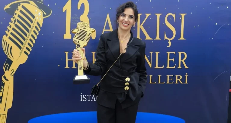 İş kadını Helin Akyıl’a “Yılın İş Kadını” ödülü verildi