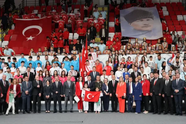 Kırıkkale’de 19 Mayıs coşkusu renkli görüntülere sahne oldu