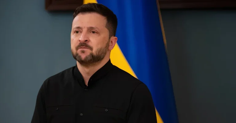 Zelenski: Rusya bir haftada 108 füze ve 2300’den fazla SİHA kullandı