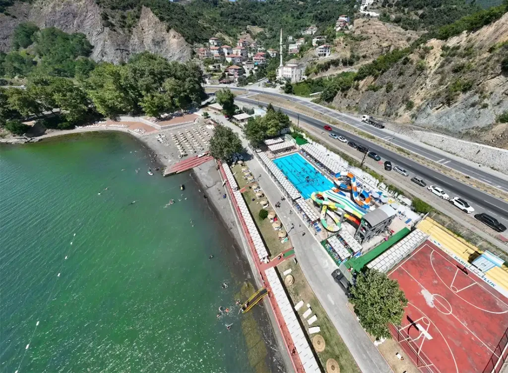 Kdz. Ereğli’de Mavi Bayraklı Barış Plajı genişliyor