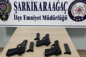 Ruhsatsız silah operasyonu: 2 şüpheli hakkında işlem başlatıldı