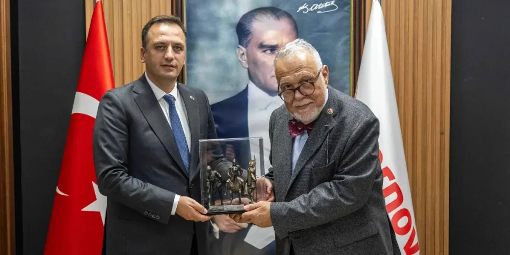 Bornova’da JEOFEST ’26, Celal Şengör’ün söyleşisiyle başladı