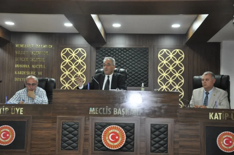 Genel Sekreter Boz, köy muhtarlarının sorun ve taleplerini dinledi