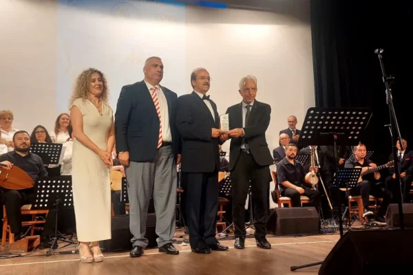 EKSD’den vefa: “Ege Nidaları” konserinde duygu dolu anlar