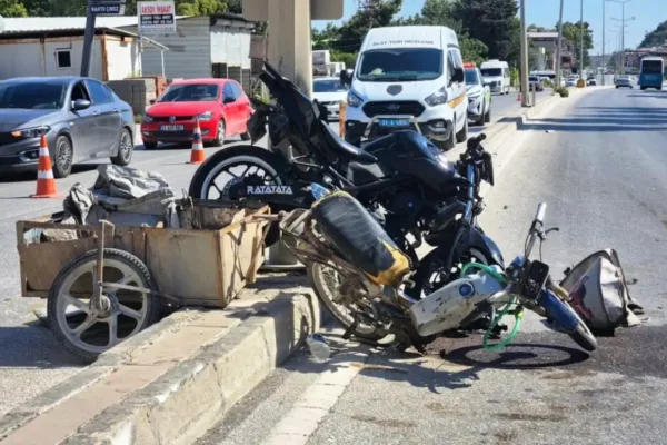 İki motosiklet çarpıştı: 1 ölü, 1 yaralı