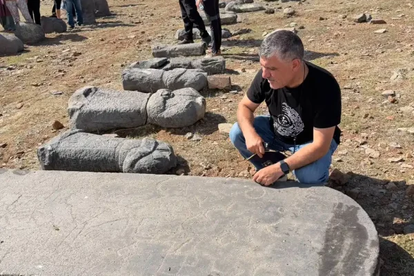 Şamil Sadık: “Moğolistan’daki kadim Türk eserleri sahipsiz bırakılıyor”