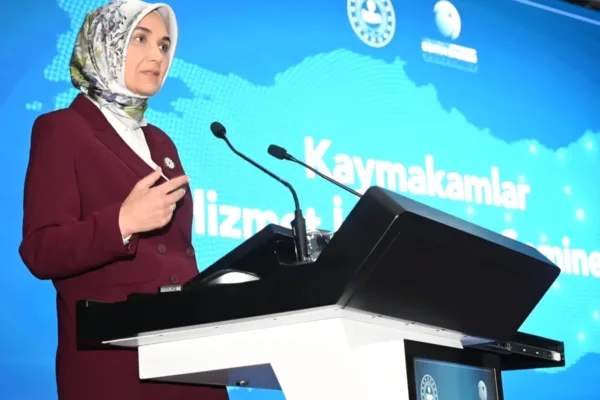 Bakan Yardımcısı Yiğitbaşı, Erzurum’da Kaymakamlarla buluştu