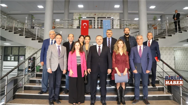 Rektör Arıbaş’tan müzik eğitimi  akademisyenlerine teşekkür belgesi
