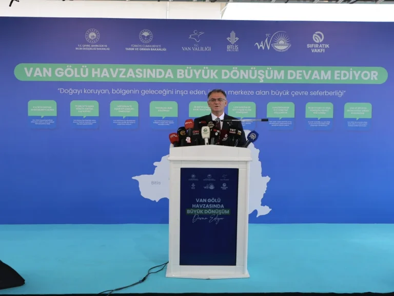 “Van Gölü’nü korumak önceliklerimizden biri”