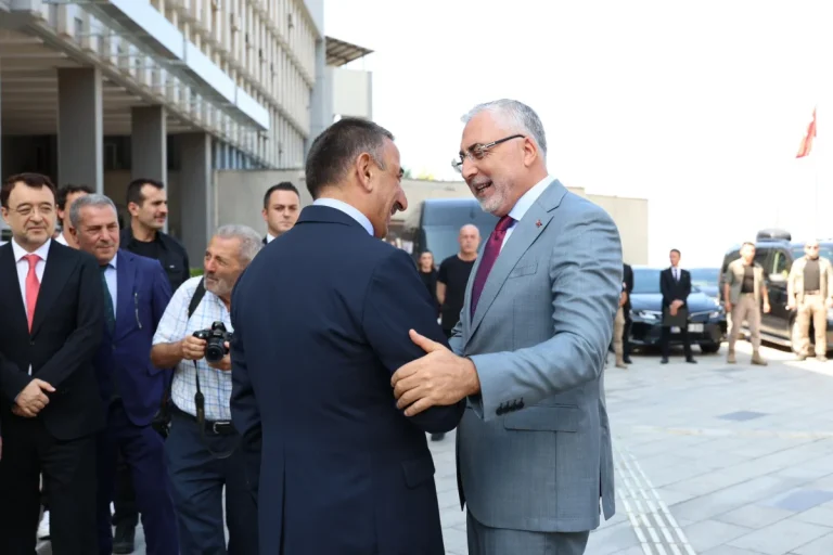 Çalışma ve Sosyal Güvenlik Bakanı Vedat Işıkhan’dan Zonguldak Valiliği’ne ziyaret