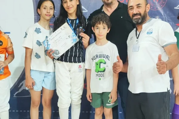 Elif Reyyan Kaya’dan Türkiye üçüncülüğü
