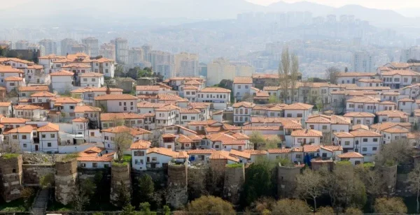 Ankara Kalesi’ne Büyükşehir dokunuşu: Daha aydınlık, güvenli ve erişilebilir