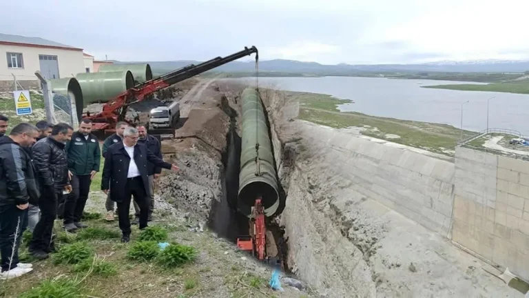 DSİ heyetinden baraj sulama hattına yakın markaj