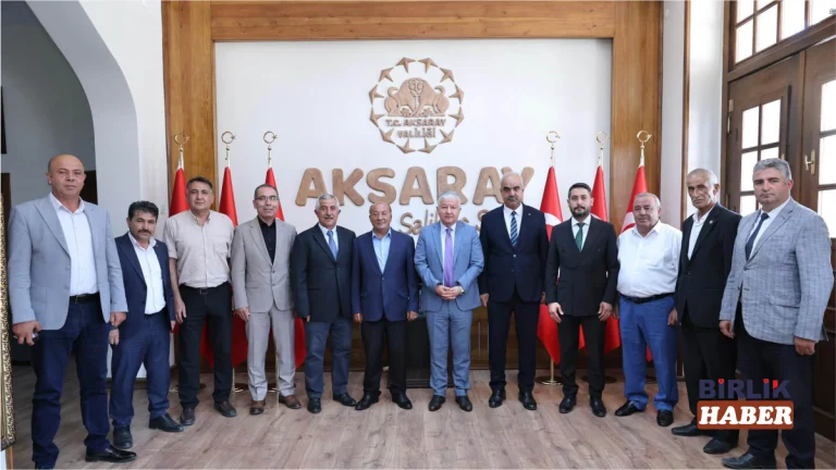 Aksaray Valisi Murat Duru, MHP Heyetini Makamında Kabul Etti